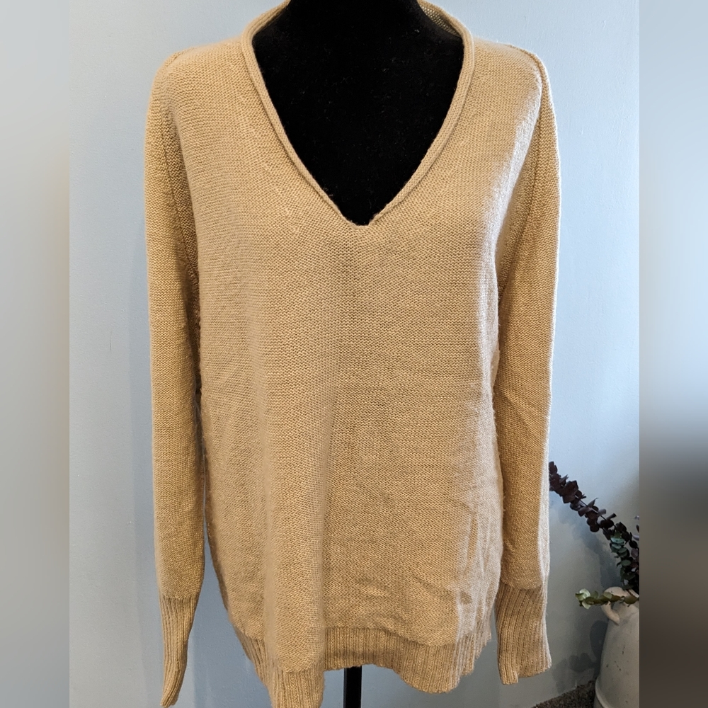 Umgee Knit V Neck Sweater Size Small
